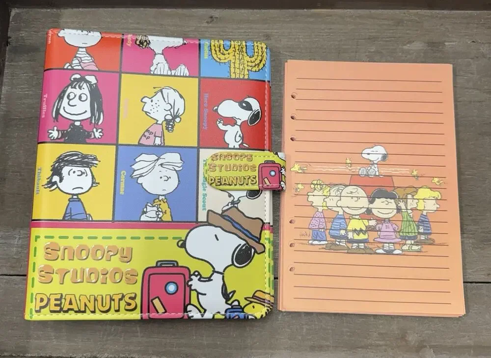 Peanuts Snoopy A5 Binder w/ matching paper